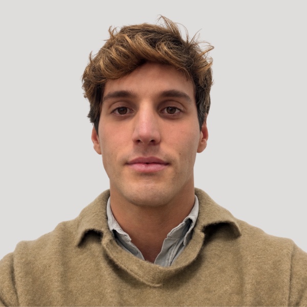 Psiquiatra infantil y juvenil Rodrigo Tizón en Veram Madrid Centro