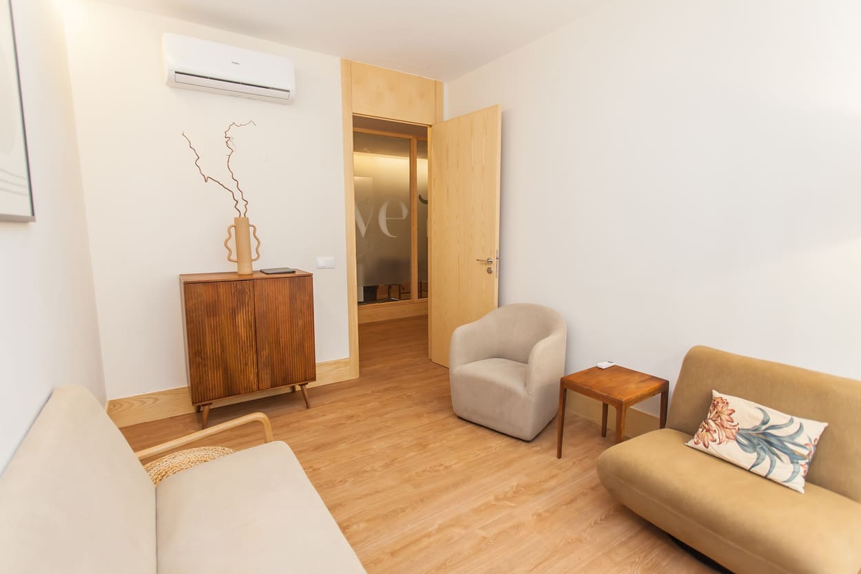 Veram Centro avanzando de Psicología y Psiquiatría, Neurofeedback y estimulación Magnética Transcraneal en Madrid Barrio Salamanca